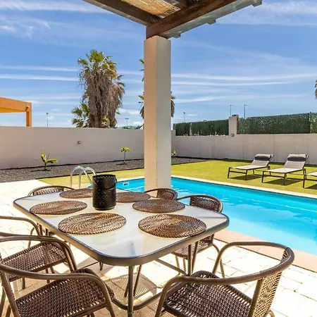 Villa Jarcia By Calima Villas Caleta De Fuste Exterior photo